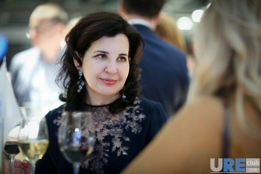 Natalia Kochergina, DLA Piper See Translation