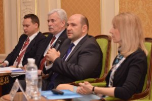 ��������� � ������� ������� �� ����������� ������ ������ ������� � ����������� ��� ��������� �� ��������������� ������ � ����� Real Estate CEO Conference 2015