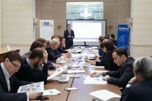 �������� ��������� ����������������� ������� � ������������ ���������� ���� ������� � ����� �������� �����